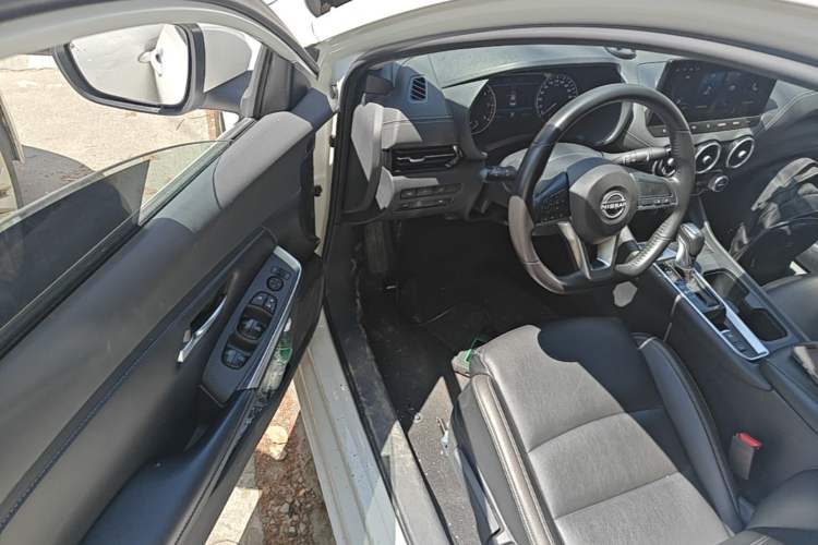 Used Nissan Sylphy 2023 1.6L CVT Enjoyment Edition Driver Seat