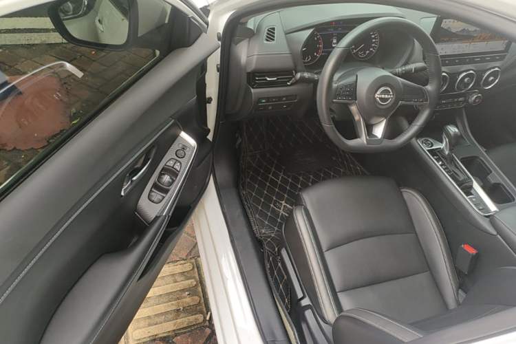 Used Nissan Sylphy 2023 1.6L CVT Enjoyment Edition Driver Seat