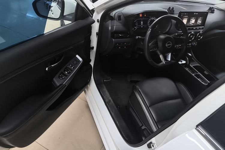 Used Nissan Sylphy 2023 1.6L CVT Enjoyment Edition Driver Seat