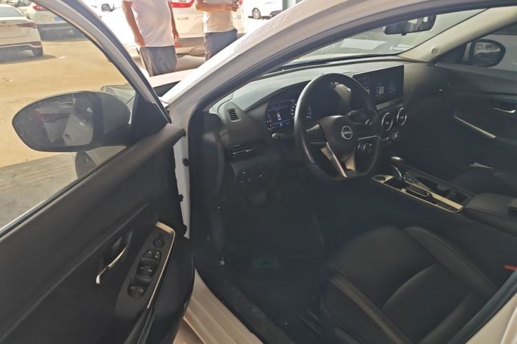 Used Nissan Sylphy 2023 1.6L CVT Enjoyment Edition Driver Seat