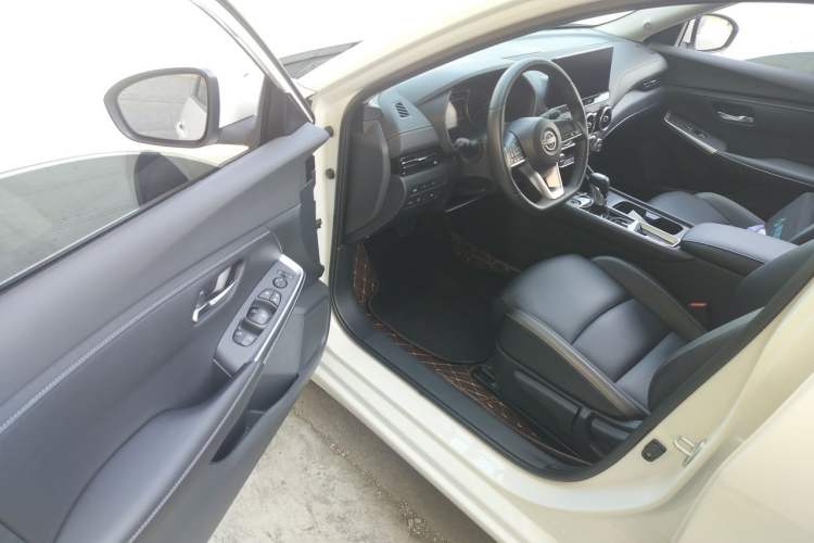 Used Nissan Sylphy 2023 1.6L CVT Enjoyment Edition Driver Seat