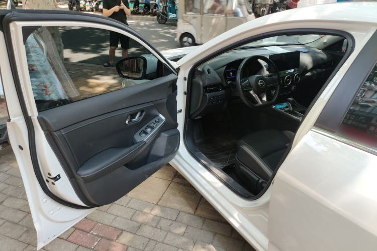 Used Nissan Sylphy 2023 1.6L CVT Enjoyment Edition Driver Seat
