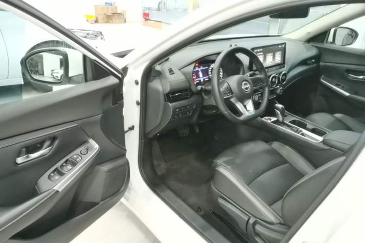 Used Nissan Sylphy 2023 1.6L CVT Enjoyment Edition Driver Seat