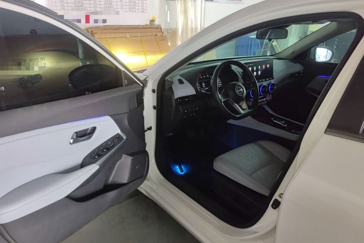 Used Nissan Sylphy 2023 Super Hybrid Electric Drive Ultra-Luxury Model Driver Seat