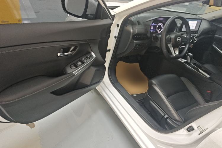 Used Nissan Sylphy 2023 Revised 1.6L CVT Enjoyment Edition Driver Seat