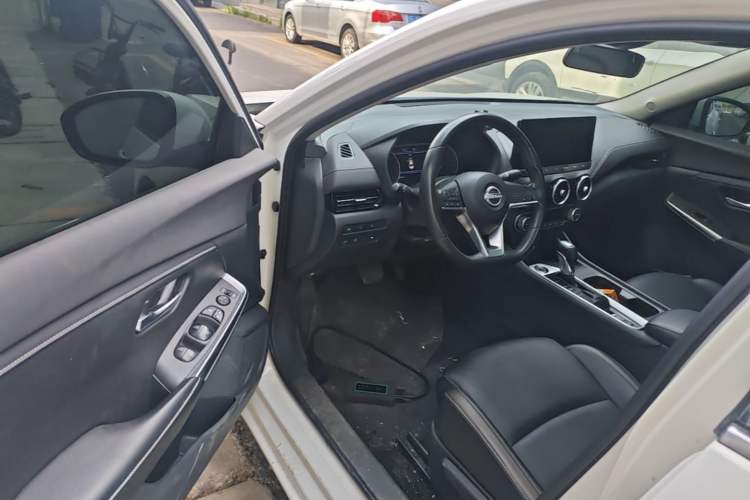 Used Nissan Sylphy 2023 1.6L CVT Enjoyment Edition Driver Seat