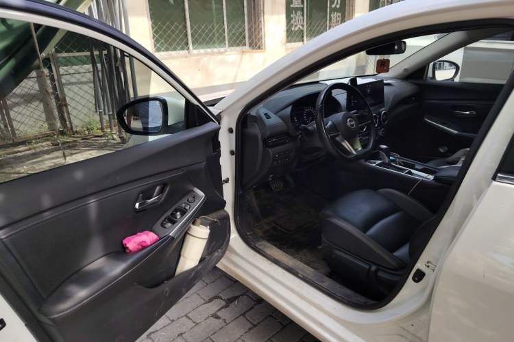 Used Nissan Sylphy 2023 1.6L CVT Enjoyment Edition Driver Seat