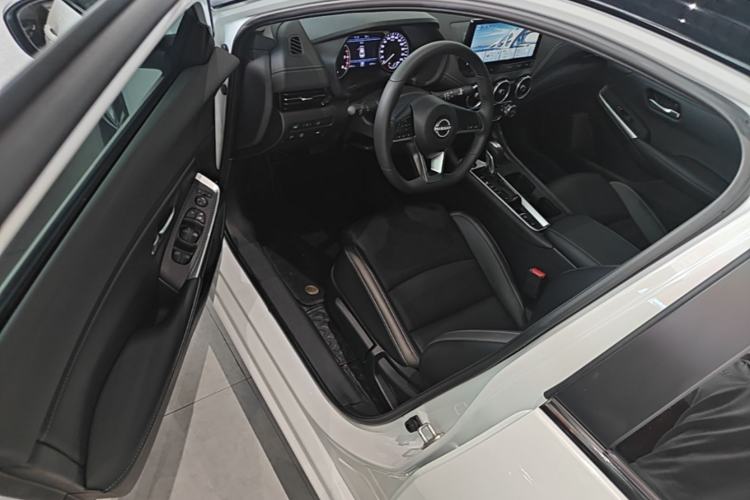 Used Nissan Sylphy 2023 1.6L CVT Enjoyment Edition Driver Seat
