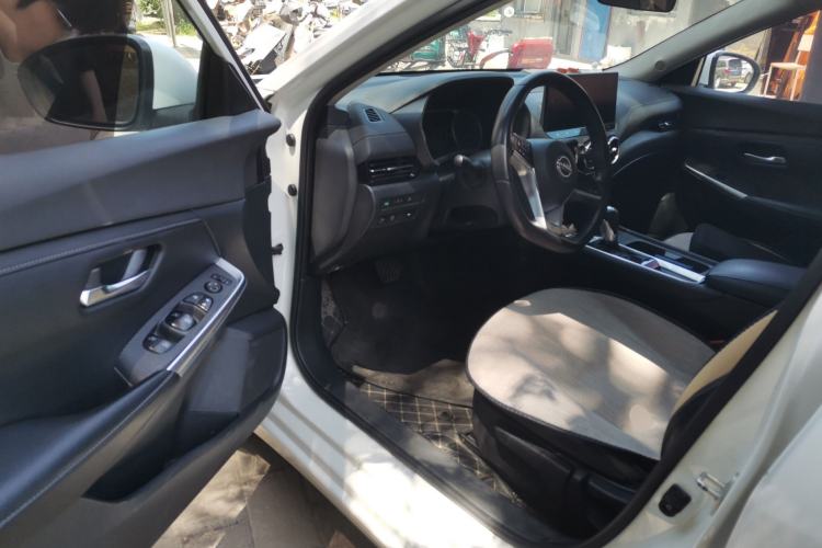 Used Nissan Sylphy 2023 1.6L CVT Enjoyment Edition Driver Seat