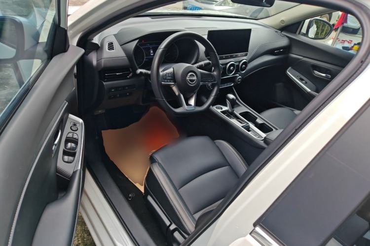 Used Nissan Sylphy 2023 1.6L CVT Enjoyment Edition Driver Seat