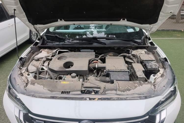 Used Nissan Sylphy 2023 Super Hybrid Electric Drive Ultra-Luxury Model Engine Bay