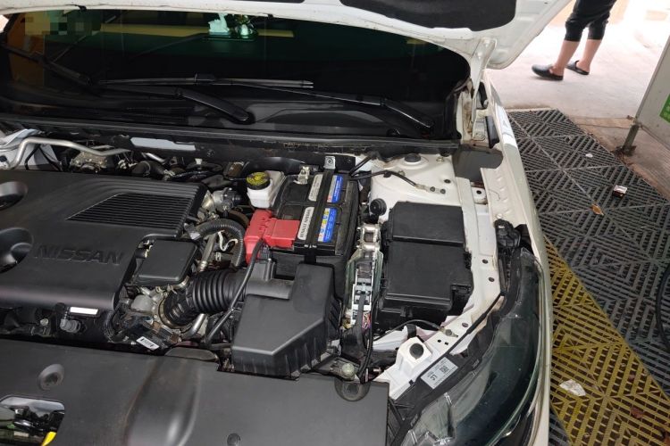Used Nissan Sylphy 2023 1.6L CVT Smart Drive Version Engine Bay Left