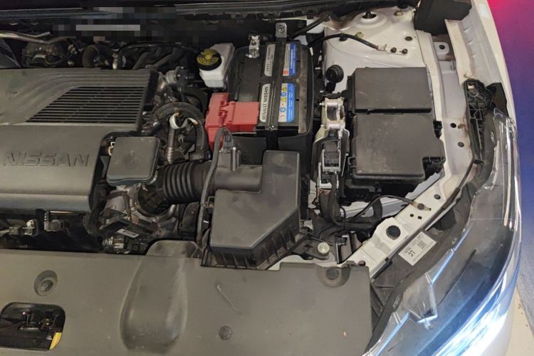 Used Nissan Sylphy 2023 1.6L CVT Smart Drive Version Engine Bay Left