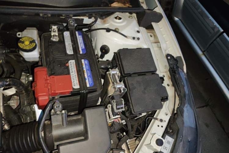 Used Nissan Sylphy 2023 1.6L CVT Enjoyment Edition Engine Bay Left