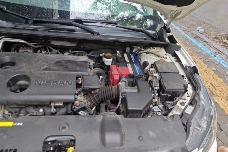 Used Nissan Sylphy 2023 1.6L CVT Smart Drive Version Engine Bay Left