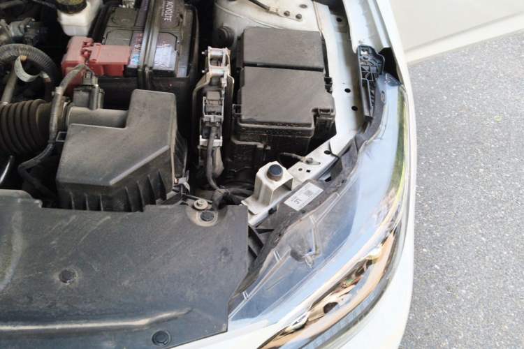Used Nissan Sylphy 2023 1.6L CVT Enjoyment Edition Engine Bay Left