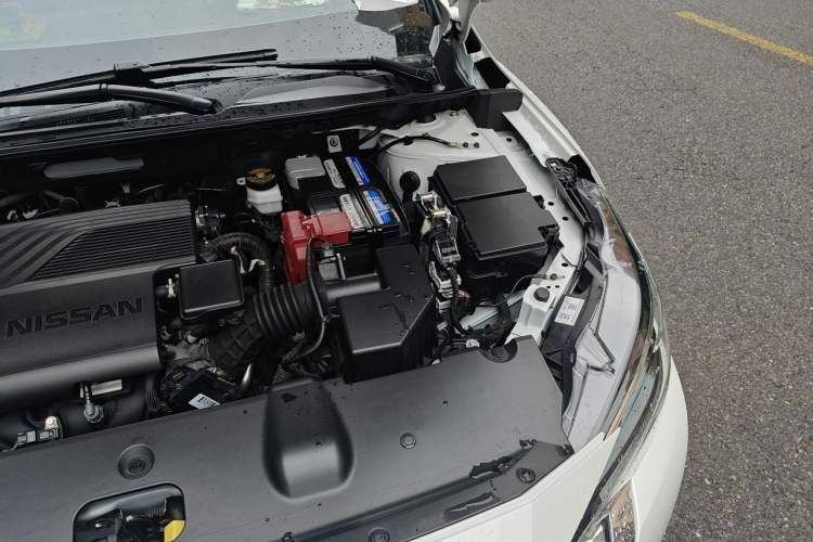 Used Nissan Sylphy 2023 1.6L CVT Enjoyment Edition Engine Bay Left