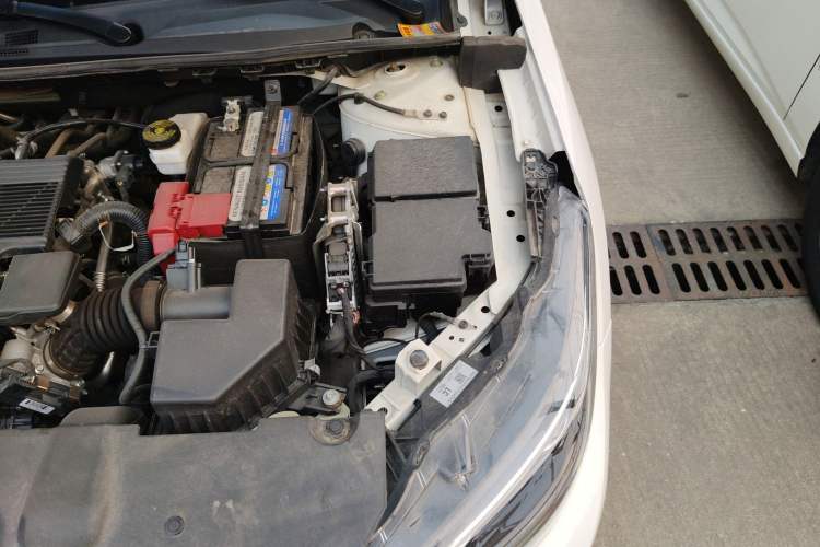Used Nissan Sylphy 2023 1.6L CVT Enjoyment Edition Engine Bay Left