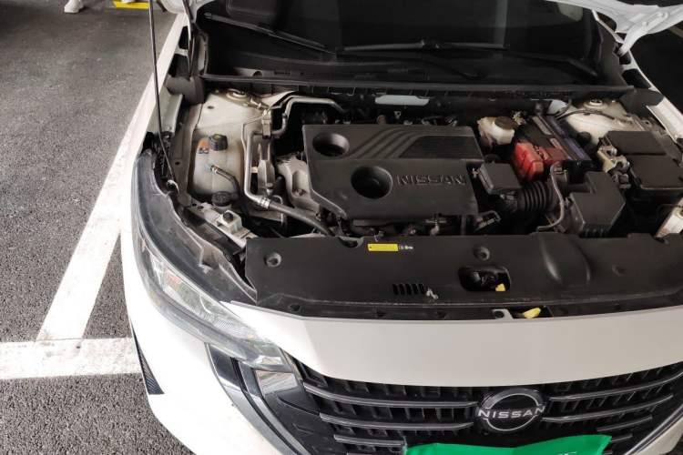 Used Nissan Sylphy 2023 1.6L CVT Smart Drive Version Engine Bay Right
