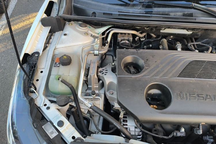 Used Nissan Sylphy 2023 1.6L CVT Enjoyment Edition Engine Bay Right