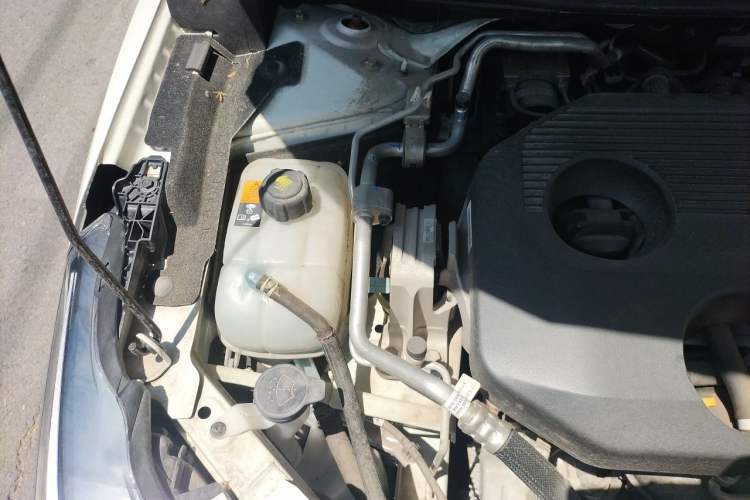 Used Nissan Sylphy 2023 Super Hybrid Electric Drive Super Smart Connectivity Plus Engine Bay Right