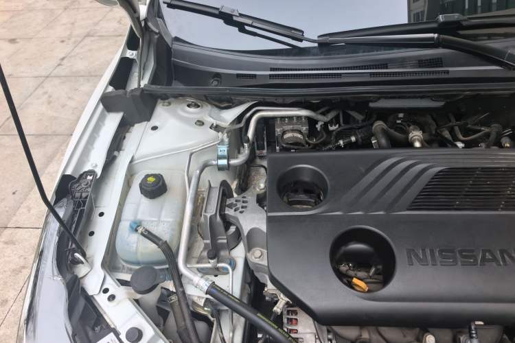 Used Nissan Sylphy 2023 1.6L CVT Enjoyment Edition Engine Bay Right