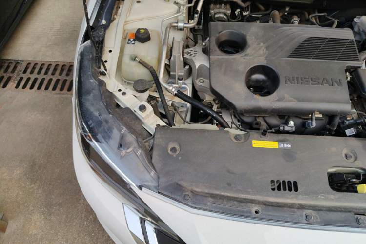 Used Nissan Sylphy 2023 1.6L CVT Enjoyment Edition Engine Bay Right