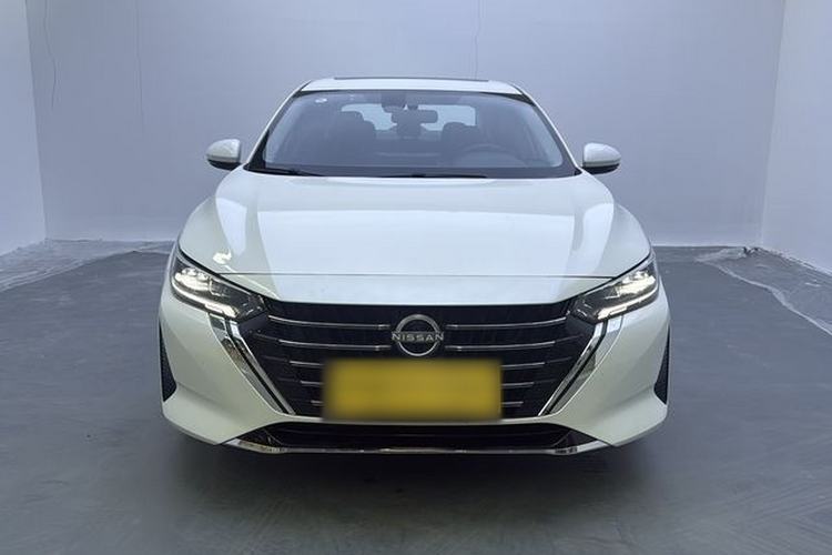 Used Nissan Sylphy 2023 1.6L CVT Enjoyment Edition Exterior 1