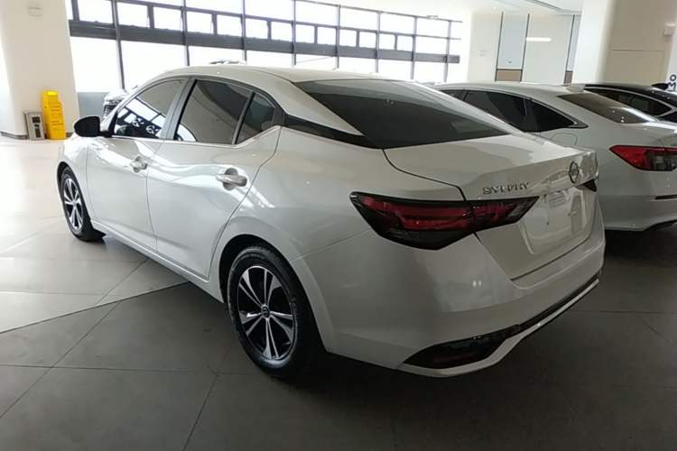 Used Nissan Sylphy 2023 1.6L CVT Enjoyment Edition Exterior 2