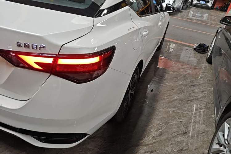 Used Nissan Sylphy 2023 1.6L CVT Enjoyment Edition Exterior 3