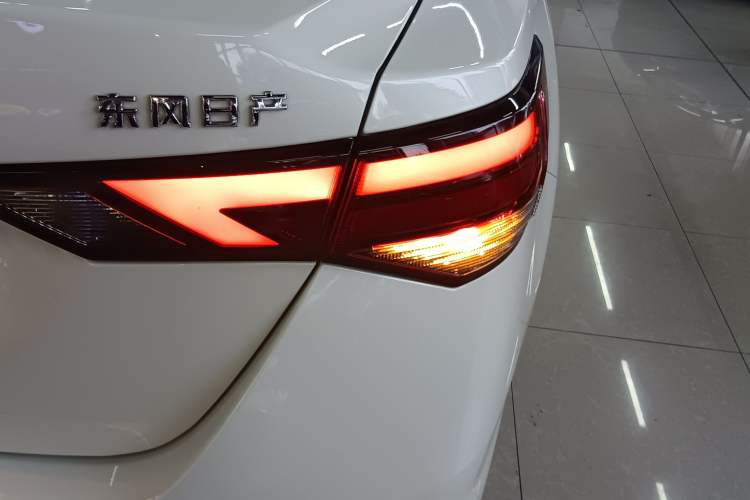 Used Nissan Sylphy 2023 1.6L CVT Enjoyment Edition Exterior 3