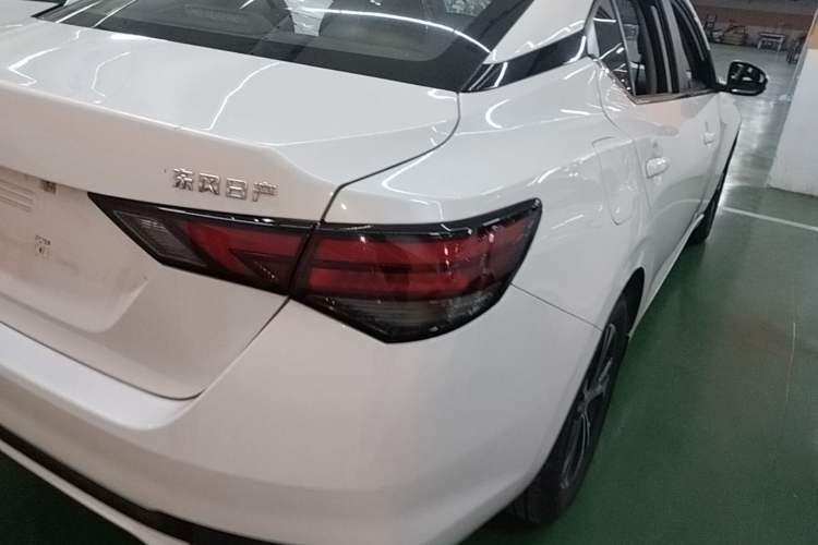 Used Nissan Sylphy 2023 1.6L CVT Enjoyment Edition Exterior 3