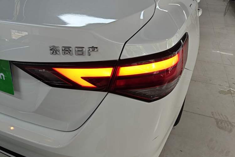 Used Nissan Sylphy 2023 1.6L CVT Enjoyment Edition Exterior 3