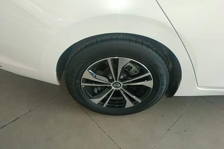 Used Nissan Sylphy 2023 1.6L CVT Enjoyment Edition Exterior 5