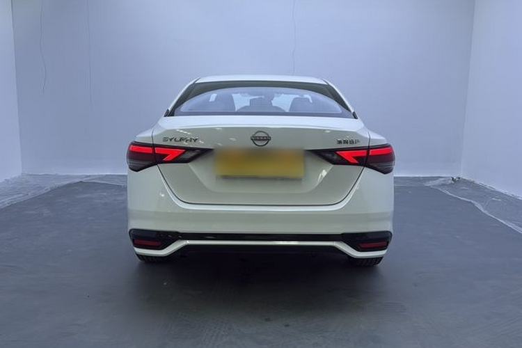 Used Nissan Sylphy 2023 1.6L CVT Enjoyment Edition Exterior 6