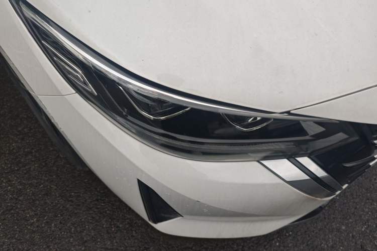 Used Nissan Sylphy 2023 1.6L CVT Enjoyment Edition Exterior 6