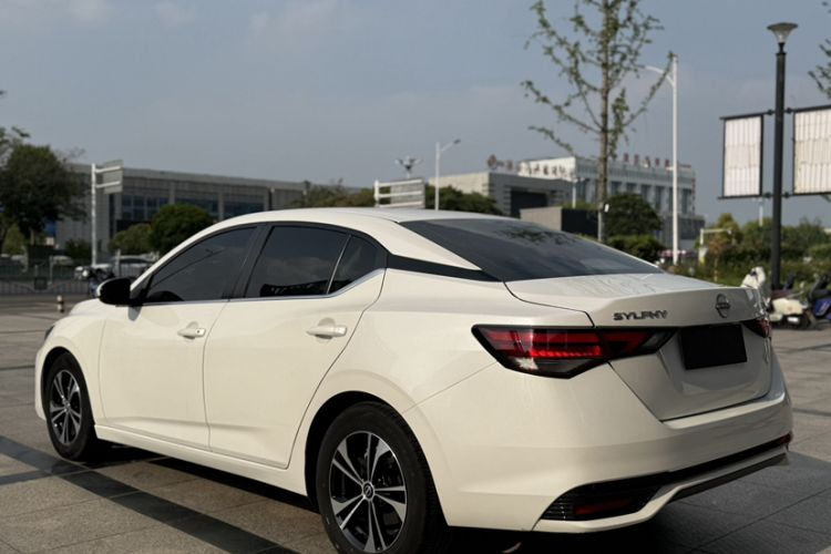 Used Nissan Sylphy 2023 1.6L CVT Enjoyment Edition Exterior 7