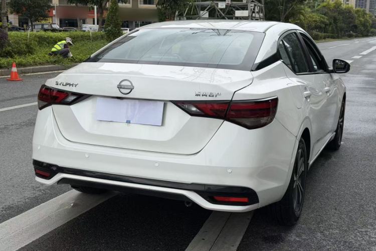 Used Nissan Sylphy 2023 1.6L CVT Enjoyment Edition Exterior 7