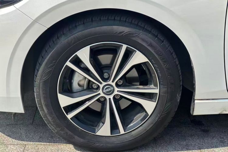 Used Nissan Sylphy 2023 1.6L CVT Enjoyment Edition Exterior 7