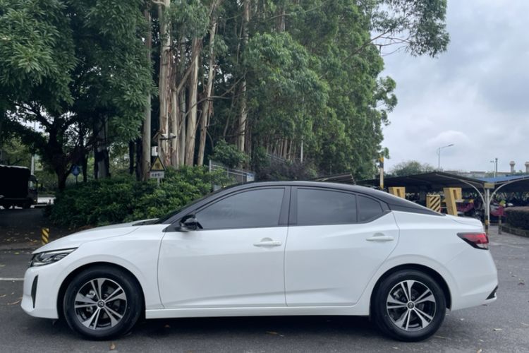 Used Nissan Sylphy 2023 1.6L CVT Enjoyment Edition Exterior 8