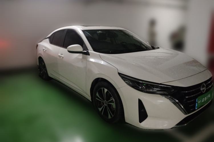 Used Nissan Sylphy 2023 Revised 1.6L CVT Enjoyment Edition Front Right 45 Deg