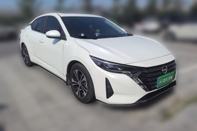 Used Nissan Sylphy 2023 Revised 1.6L CVT Enjoyment Edition Front Right 45 Deg