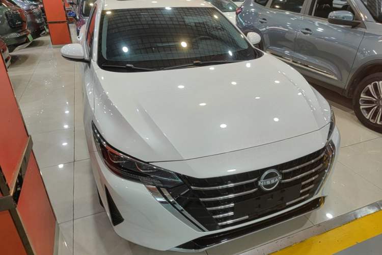 Used Nissan Sylphy 2023 Revised 1.6L CVT Enjoyment Edition Front Right 45 Deg