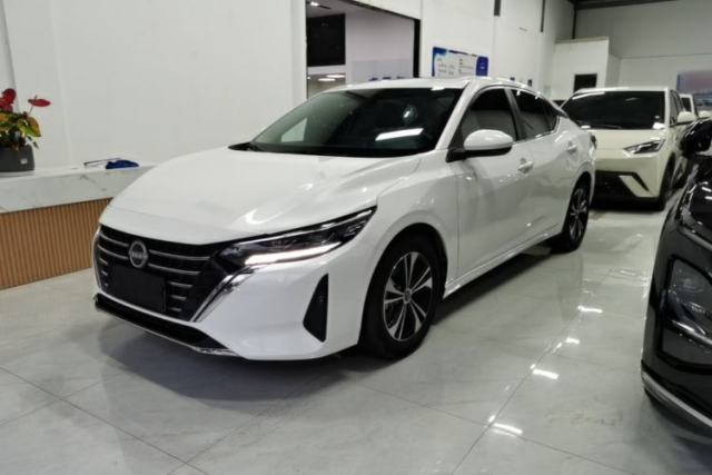 Nissan Sylphy 2023 1.6L CVT Enjoyment Edition usado