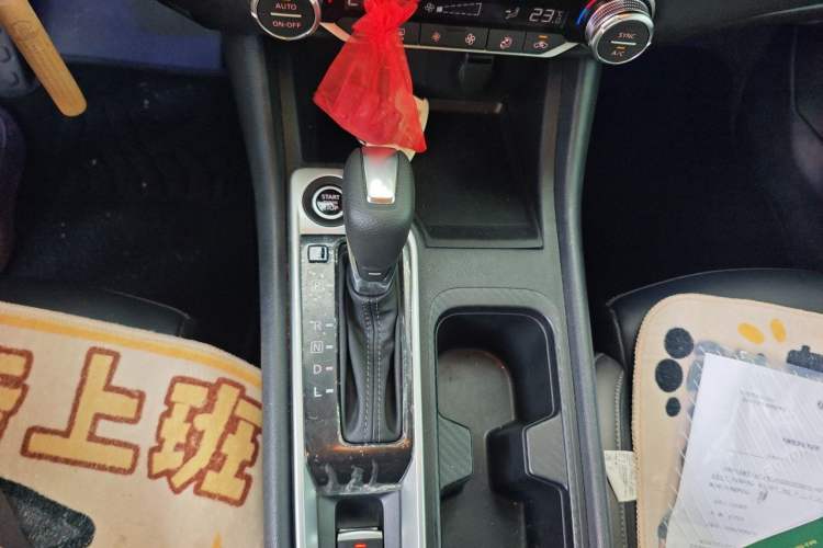 Used Nissan Sylphy 2023 Revised 1.6L CVT Enjoyment Edition Gear Lever