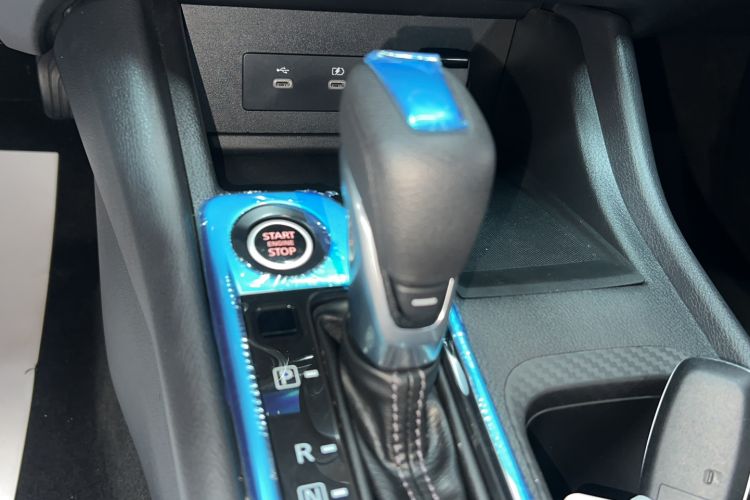 Used Nissan Sylphy 2023 Revised 1.6L CVT Enjoyment Edition Gear Lever