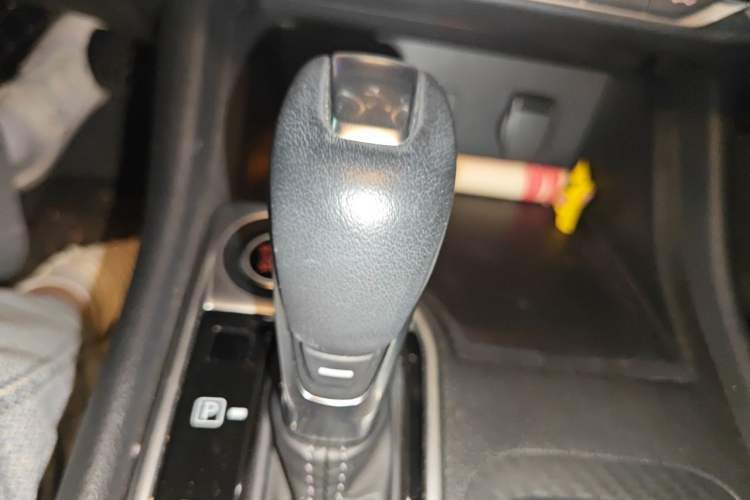 Used Nissan Sylphy 2023 1.6L CVT Smart Drive Version Gear Lever