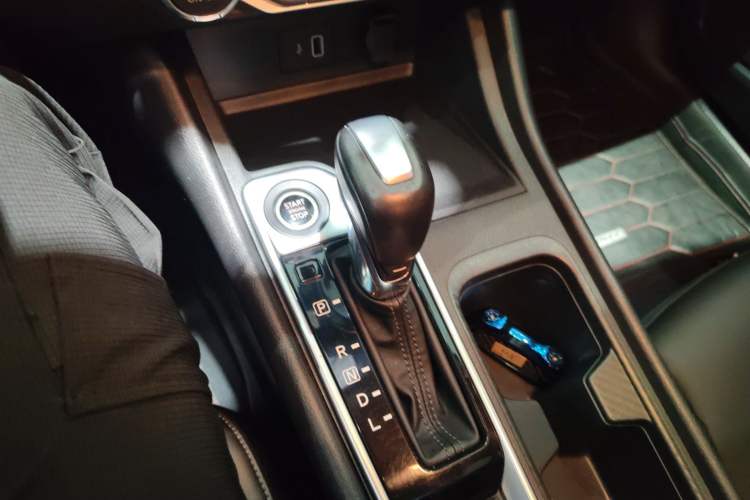 Used Nissan Sylphy 2023 1.6L CVT Enjoyment Edition Gear Lever