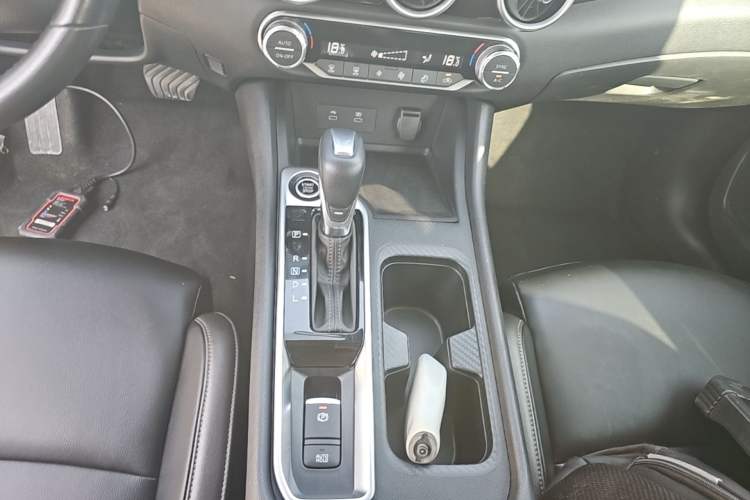 Used Nissan Sylphy 2023 1.6L CVT Enjoyment Edition Gear Lever
