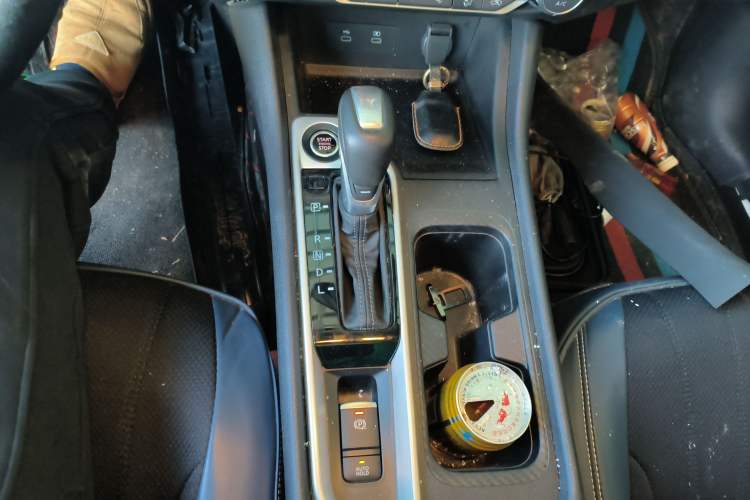 Used Nissan Sylphy 2023 1.6L CVT Smart Drive Version Gear Lever